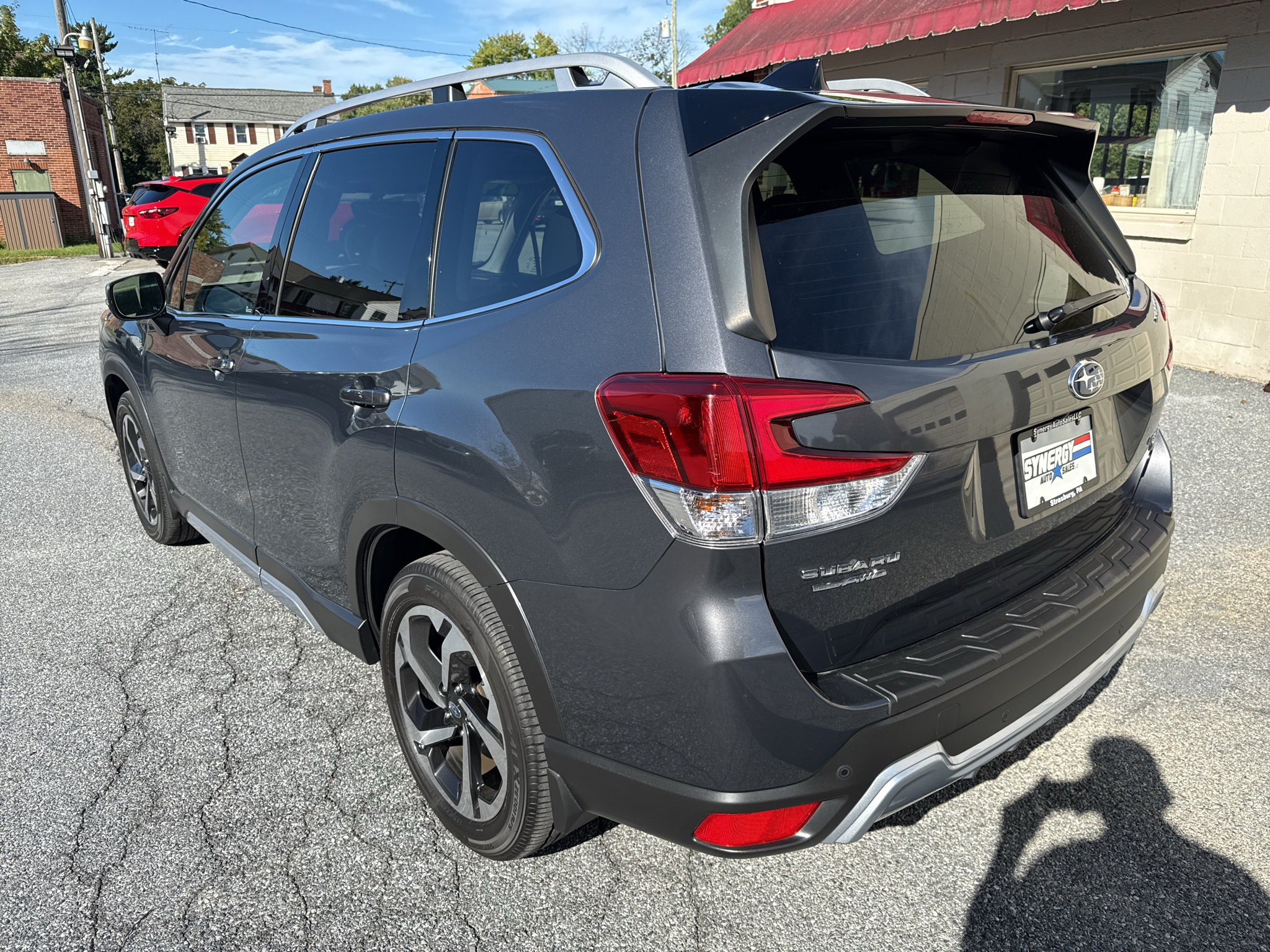 Used 2024 Subaru Forester Touring AWD/4WD image 3