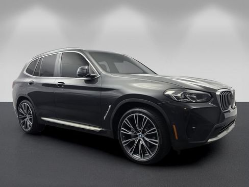 Used 2024 BMW X3 sDrive30i w/ Convenience Package RWD image 1