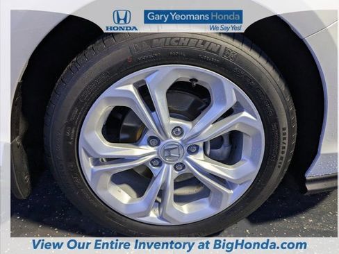 Certified 2025 Honda Accord LX image 15
