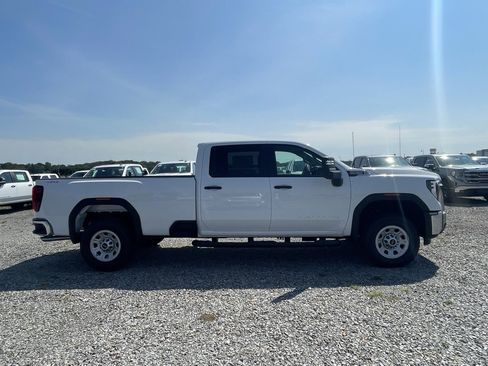 New 2025 GMC Sierra 2500 Pro w/ Convenience Package image 9