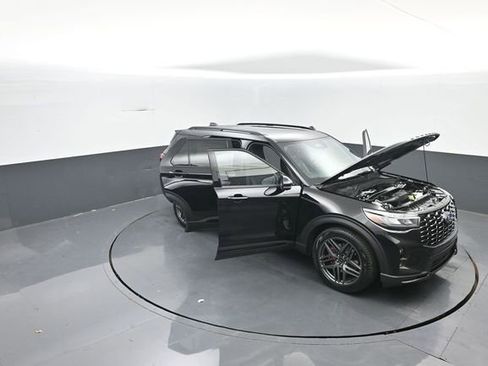 New 2026 Ford Explorer ST w/ Sun And Sound Package image 30