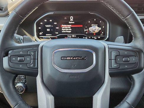 Used 2024 GMC Sierra 1500 Denali w/ Technology Package AWD/4WD image 24