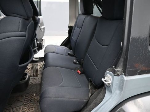 Used 2014 Jeep Wrangler Unlimited Sport image 11