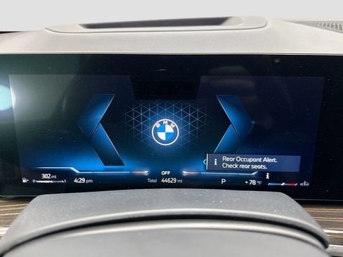 Used 2024 BMW X6 xDrive40i w/ Premium Package AWD/4WD image 33