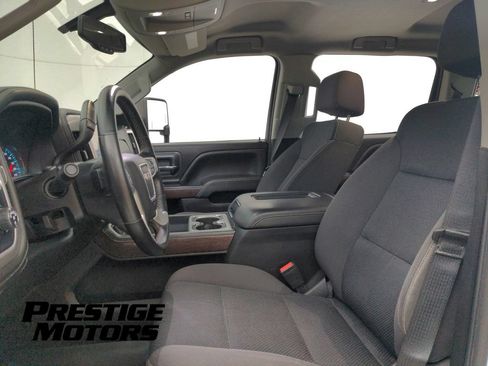 Used 2018 GMC Sierra 3500 SLE w/ SLE Fleet Preferred Package AWD/4WD image 14
