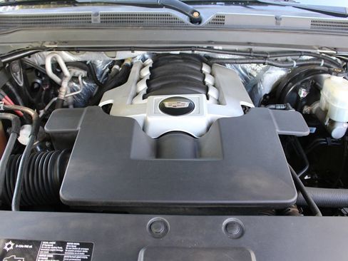 Used 2015 Cadillac Escalade ESV Premium image 71