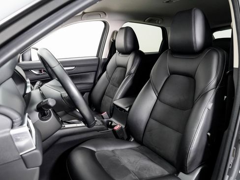 Used 2019 MAZDA CX-5 Touring image 5