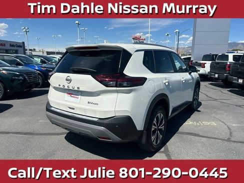 Used 2023 Nissan Rogue SV w/ SV Premium B Package AWD/4WD image 11