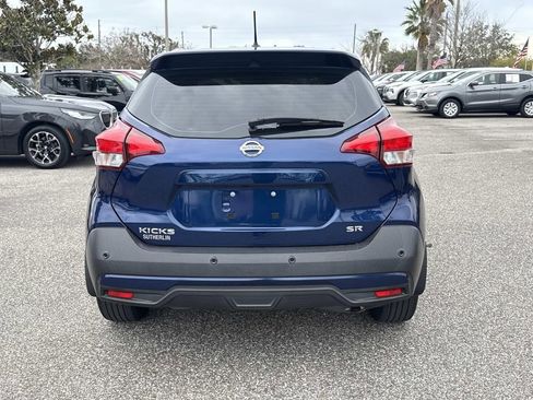 Certified 2020 Nissan Kicks SR image 5