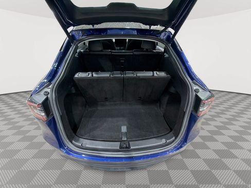 Used 2022 Tesla Model Y Long Range AWD/4WD image 21