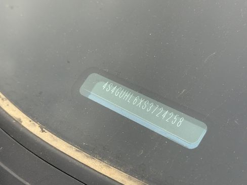 Used 2025 Subaru Crosstrek 2.5i Limited w/ Crosstrek Mirror Package image 3