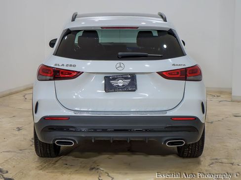 Used 2021 Mercedes-Benz GLA 250 4MATIC image 7