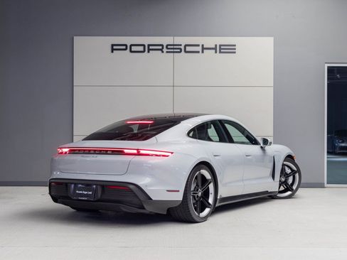 Certified 2024 Porsche Taycan 4S image 7