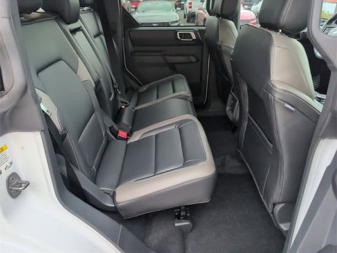 New 2025 Ford Bronco Outer Banks image 30