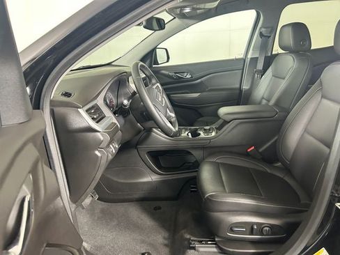 Used 2023 GMC Acadia SLT w/ Elevation Edition AWD/4WD image 11