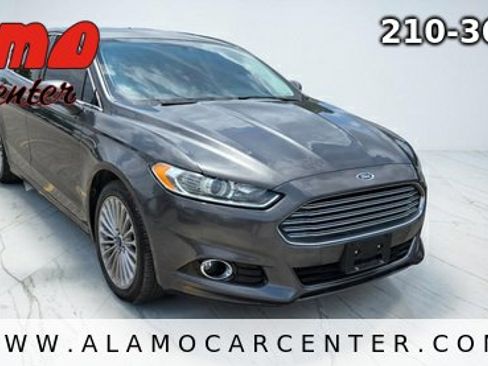 Used 2016 Ford Fusion Titanium FWD image 7