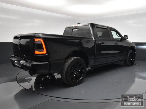 Used 2023 RAM 1500 Laramie AWD/4WD image 47