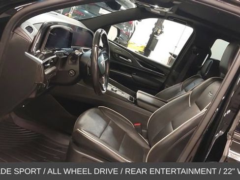 Used 2023 Cadillac Escalade Sport AWD/4WD image 18