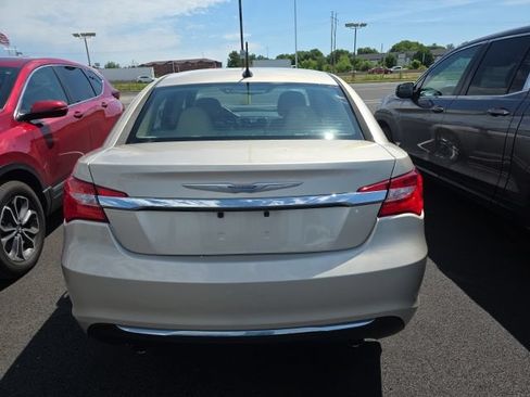 Used 2013 Chrysler 200 Limited w/ Sun/Sound Group FWD image 3