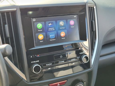 Used 2019 Subaru Crosstrek 2.0i Premium image 21