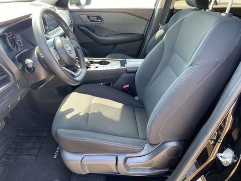 Used 2023 Nissan Rogue S FWD image 11
