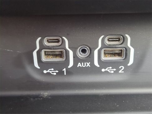 Used 2023 RAM 1500 Big Horn image 23