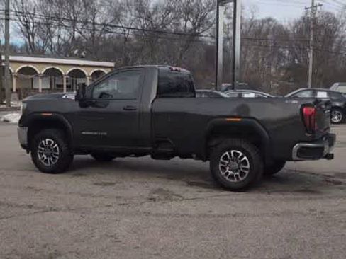 Certified 2022 GMC Sierra 3500 Pro w/ Convenience Package image 6