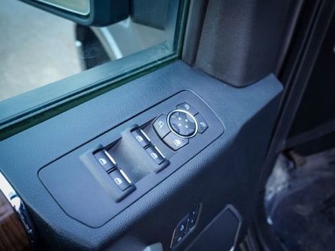 Used 2016 Ford F150 Lariat w/ Equipment Group 502A Luxury image 22