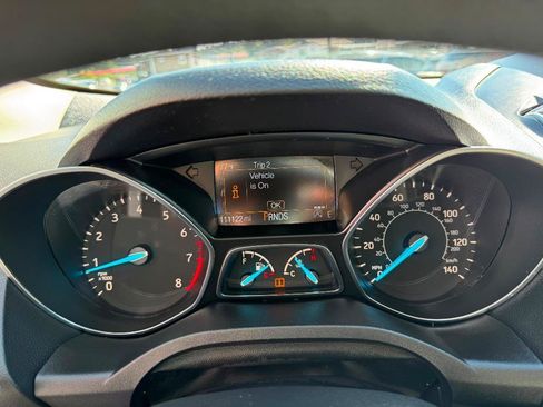Used 2018 Ford Escape SE w/ SE Sync 3 Package FWD image 19