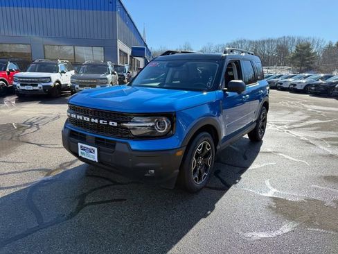 Used 2025 Ford Bronco Sport Outer Banks w/ Outer Banks Tech Package+ image 14