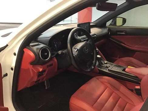 Used 2022 Lexus IS 350 F Sport image 8