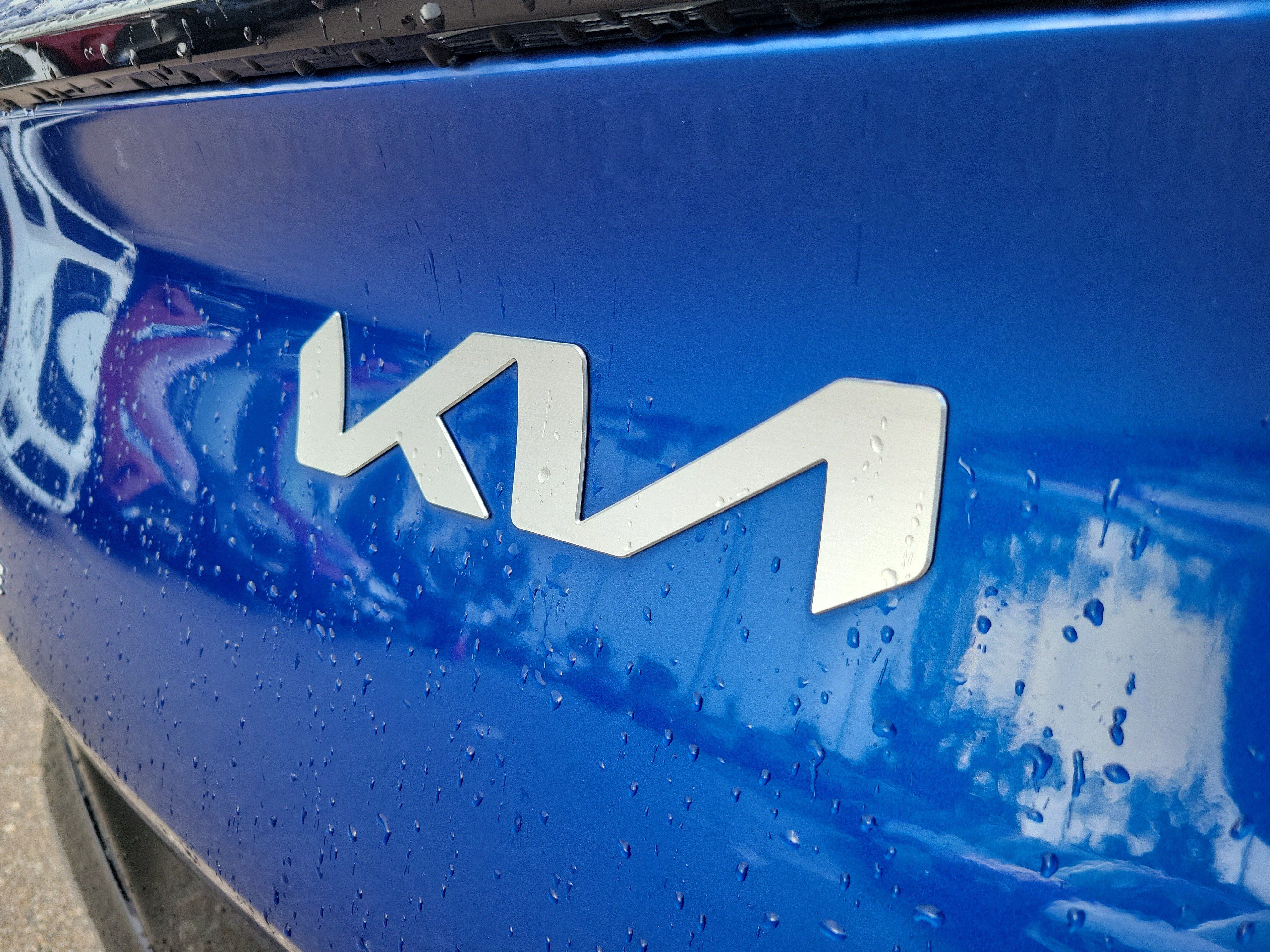 Used 2023 Kia Sportage SX FWD image 12