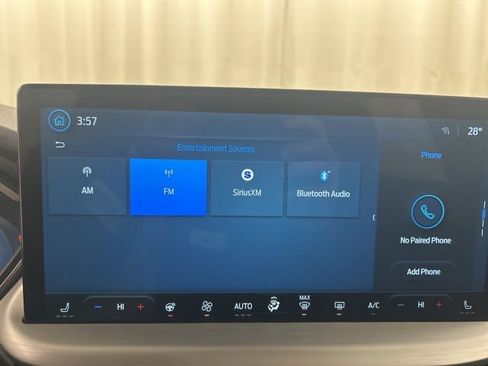 Used 2025 Ford Escape Platinum image 17