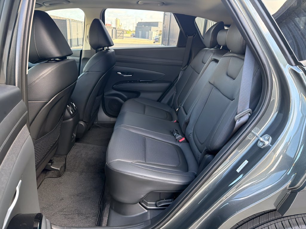 New 2026 Hyundai Tucson Limited AWD/4WD image 19