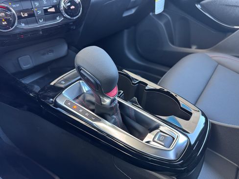 New 2026 Chevrolet Trax RS w/ Sunroof Package FWD image 24