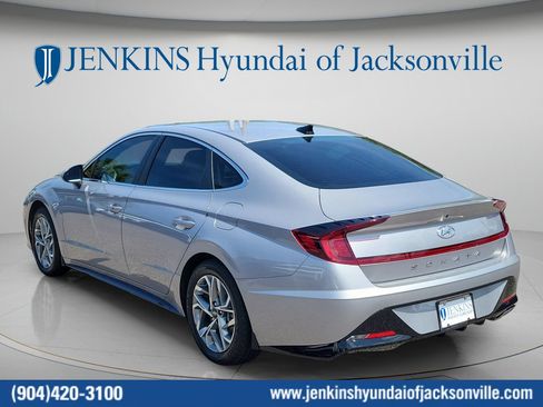 Used 2023 Hyundai Sonata SEL FWD image 8