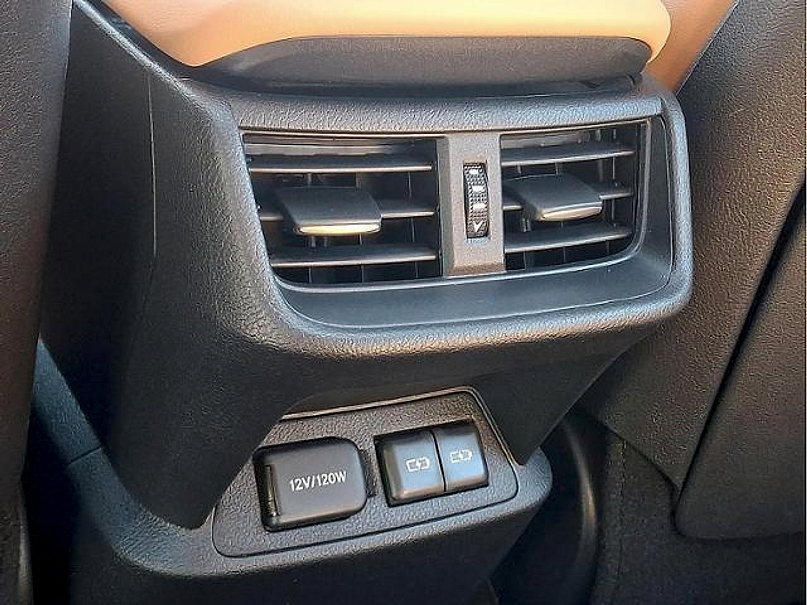 Used 2024 Lexus ES 350 w/ Premium Package FWD image 9