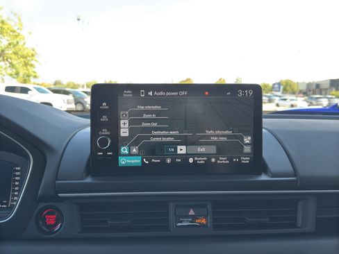 Used 2025 Honda Pilot Elite image 14