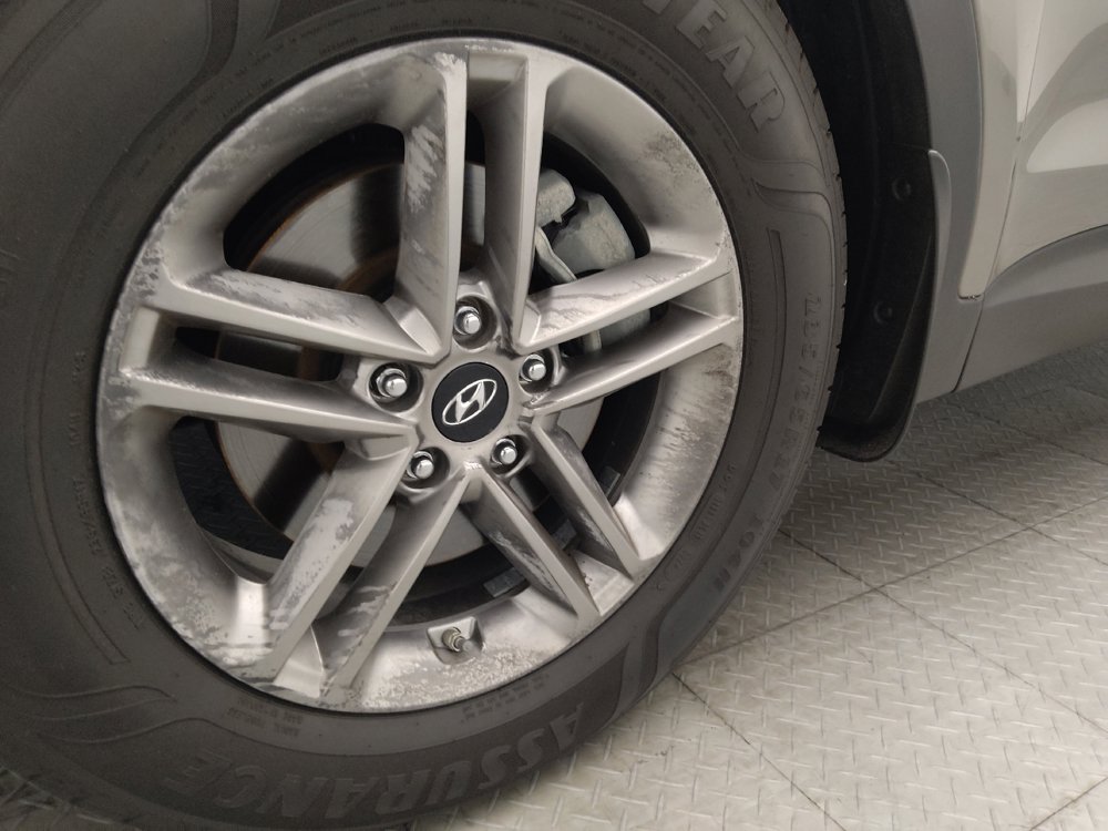 Used 2018 Hyundai Santa Fe Sport w/ 2.4L Value Package 02 FWD image 31