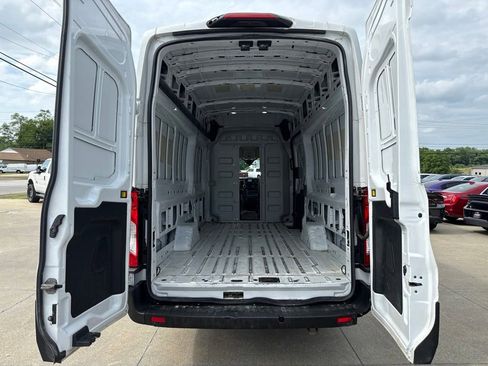 Used 2023 Ford Transit 250 148 High Roof Extended AWD image 40