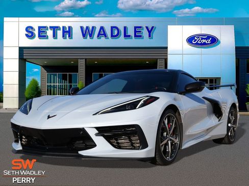 Used 2022 Chevrolet Corvette Stingray image 3