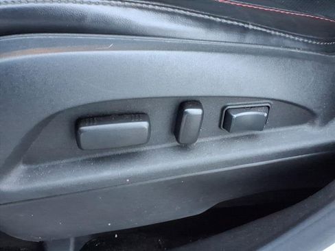 Used 2014 Chevrolet Equinox LT w/ Safety Package image 17