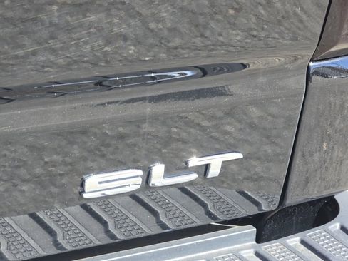 Certified 2024 GMC Sierra 1500 SLT image 25