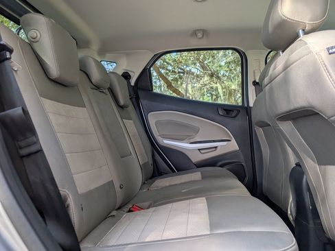 Used 2021 Ford EcoSport S image 19