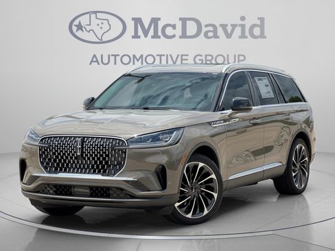 New 2025 Lincoln Aviator Reserve w/ Equipment Group 201A AWD/4WD image 2