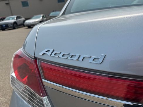 Used 2012 Honda Accord LX image 6