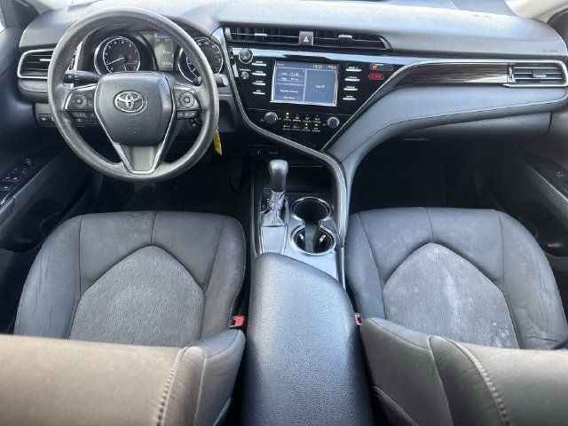 Used 2019 Toyota Camry LE FWD image 10