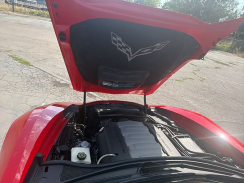 Used 2015 Chevrolet Corvette Stingray Coupe w/ 3LT Preferred Equipment Group RWD image 13