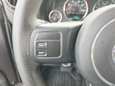 Used 2017 Jeep Wrangler Unlimited Sport image 19