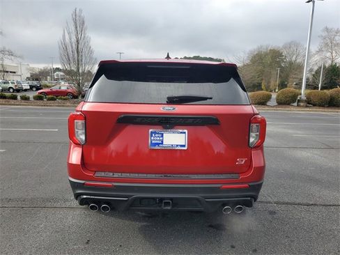 Used 2022 Ford Explorer ST w/ Equipment Group 401A image 5